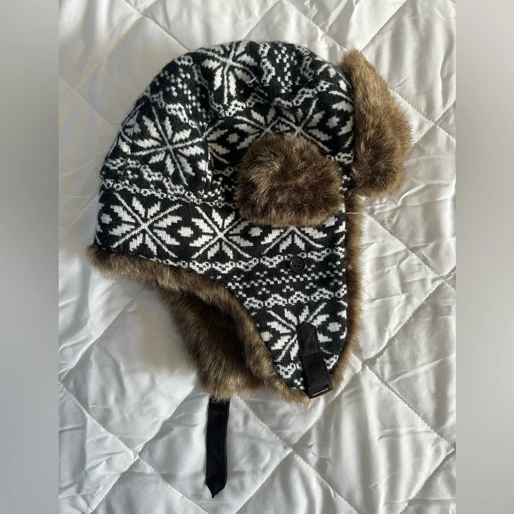 NWT So Fairisle Faux Fur Winter Trapper Hat